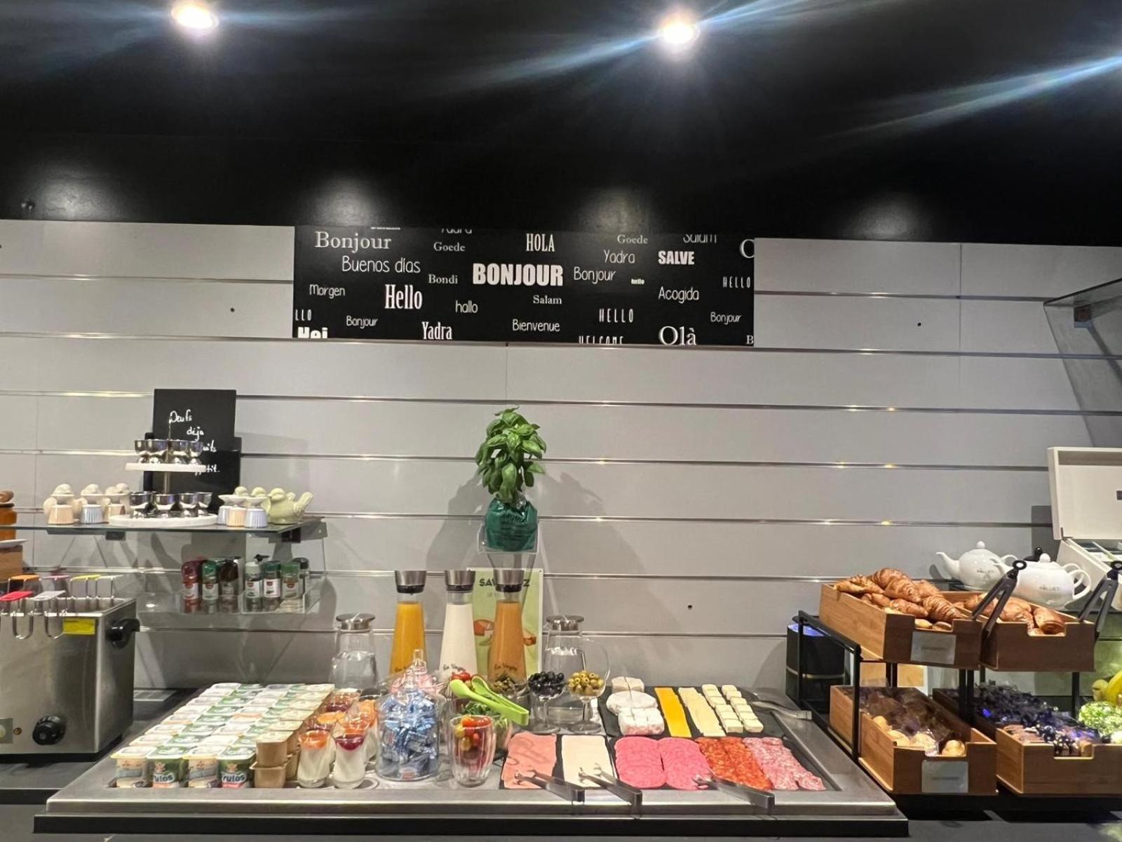 Brit Hotel Montpellier Parc Expo Pérols Екстериор снимка
